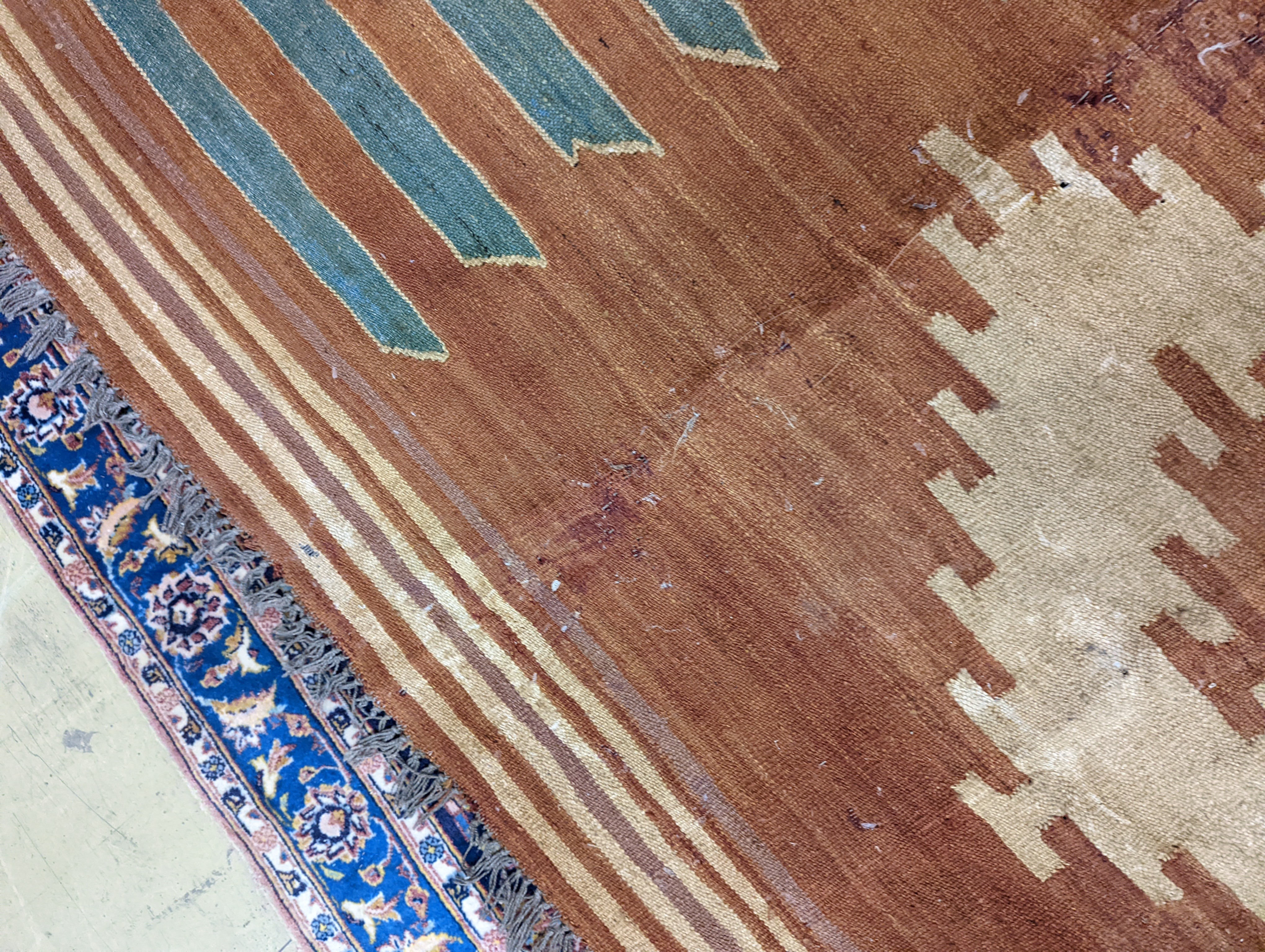 A Kelim carpet 308 x 213cm